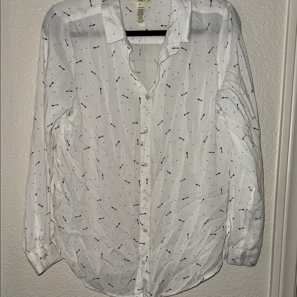 White Button-Up Blouse with Black Arrows